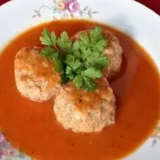 Кюфтета с червен сос