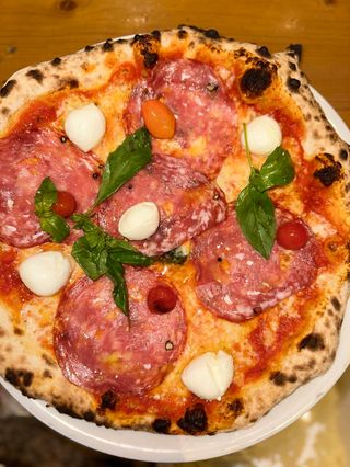 Pizza Salame É Búfala (32 Cm.)