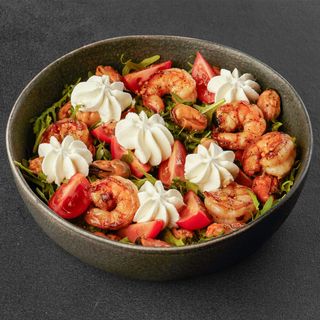 Салат з креветками,  мідіями та крем-сиром (280г)