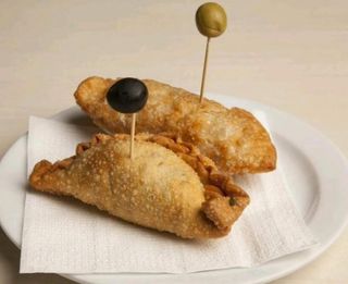EMPANADA CARNE CUCHILLO
