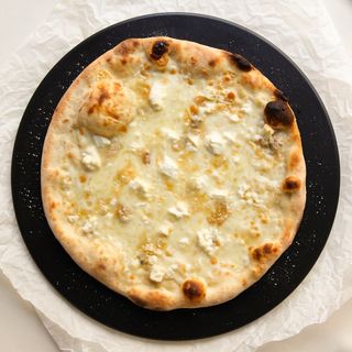 Pizza Cuatro Queso