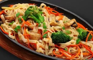 Noodles Udon cu legume