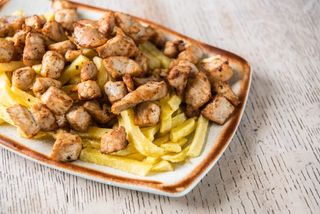 Ración De Raxo Con Patatas