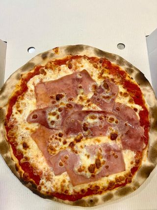 Pizza prosciutto (30 cm.)
