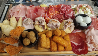 Tagliere mega per 4 persone