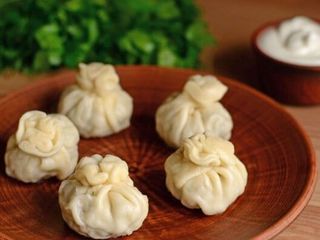 Chinkali z wieprzowiną - 5 szt. (na gorąco)