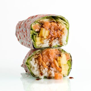 Salmon Poke Lettas
