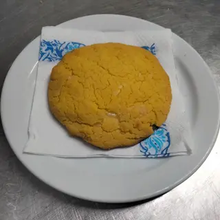 Arepa Rellena De Carne Y Queso