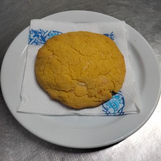 Arepa Rellena De Carne Y Queso