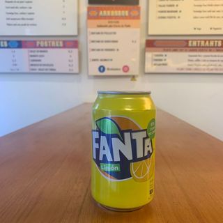 Fanta Limón