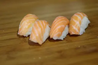 4 Nigiri