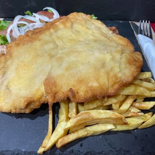 Cachopo de cecina y queso de cabra