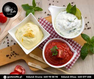 Zestaw wszystkich sosów