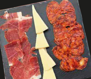 Tabla Ibérica (con pan con tomate)