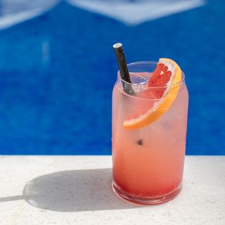 Raspberry and grapefruit