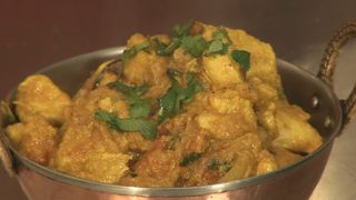 Plato De Do Pyaza De Pollo