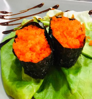 68 Gunkan uova pesce - 2 pezzi