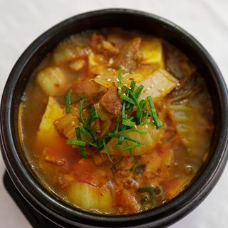 Kimchi Jjigae