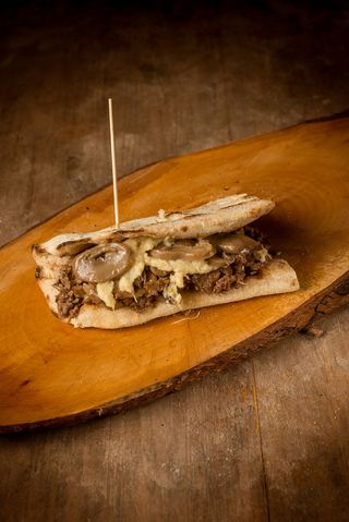 IL GIUDIZIO (PANINO PANPINSA MANZO + PATATE AL FORNO)