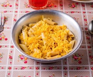 Макарошки с сыром 
