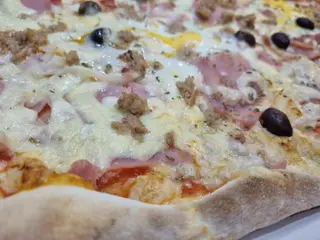 Pizza Presto (Mediana)