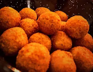 Oltre Cheese Balls