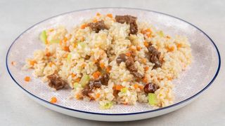 36. Stir-Fried Rice with Beef 牛肉炒饭