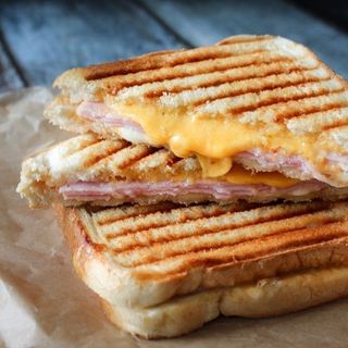 Toast Au Fromage