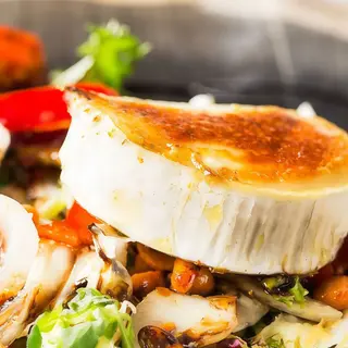 Ensalada de cabra