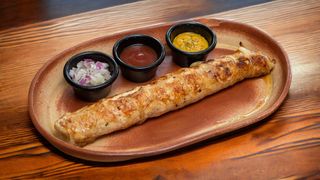 Pileći punjeni file na porciju