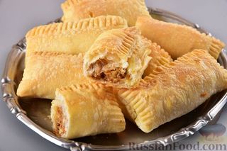 Слойка с грецким орехом (100г)