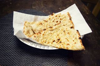 Naan À L'ail