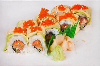 31.Spicy tuna rolls 8 peças