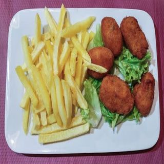 Tapa De Croquetas De Pollo Con Patatas (6 Uds.)