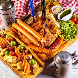 სამეფო კარის ნადიმი (4 პერსონაზე) (კანჭი 2.5კგ)