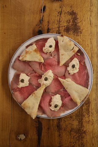 Vitello tonnato