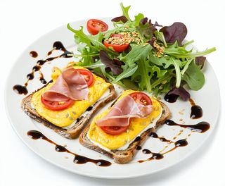 Tost francuski na słono