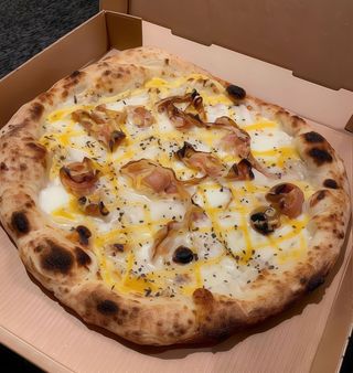 Pizza La Nostra Carbonara (30 Cm.)