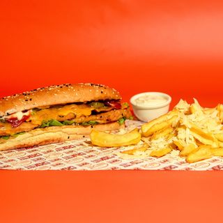 Sandwich cu șnițel crispy