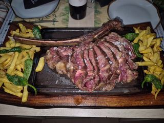 TOMAHAWK (1KG APROX.)