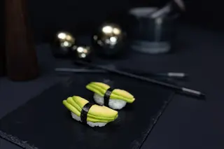 Avocado nigiri Hi
