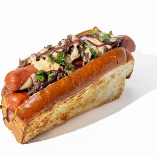 Дабл дог з яловичиною та чеддером