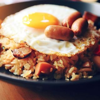 Arroz de Pato com Ovo Estrelado
