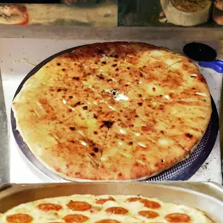 Ciaccino con salsiccia, friarelli 500 g