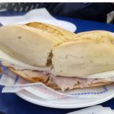 Bocadillo de pata asada