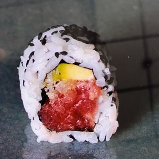 65. Spicy Tuna Crunch (8 Pzs.)