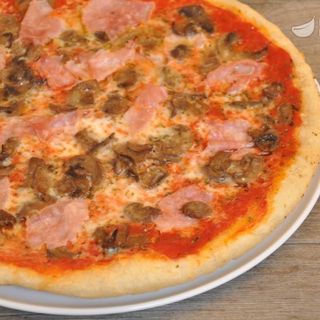 Prosciutto e funghi
