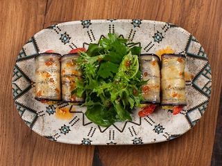 Лімба - слайси баклажану загорнуті з пастою із бринзи та волоських горіхів (180г)