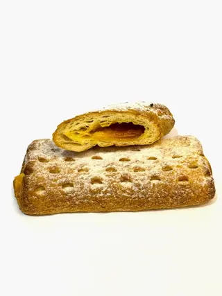 Strudel cu caise