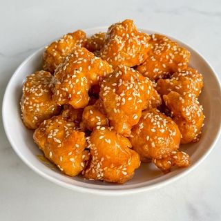 Pollo Con Miel Y Ajonjolí